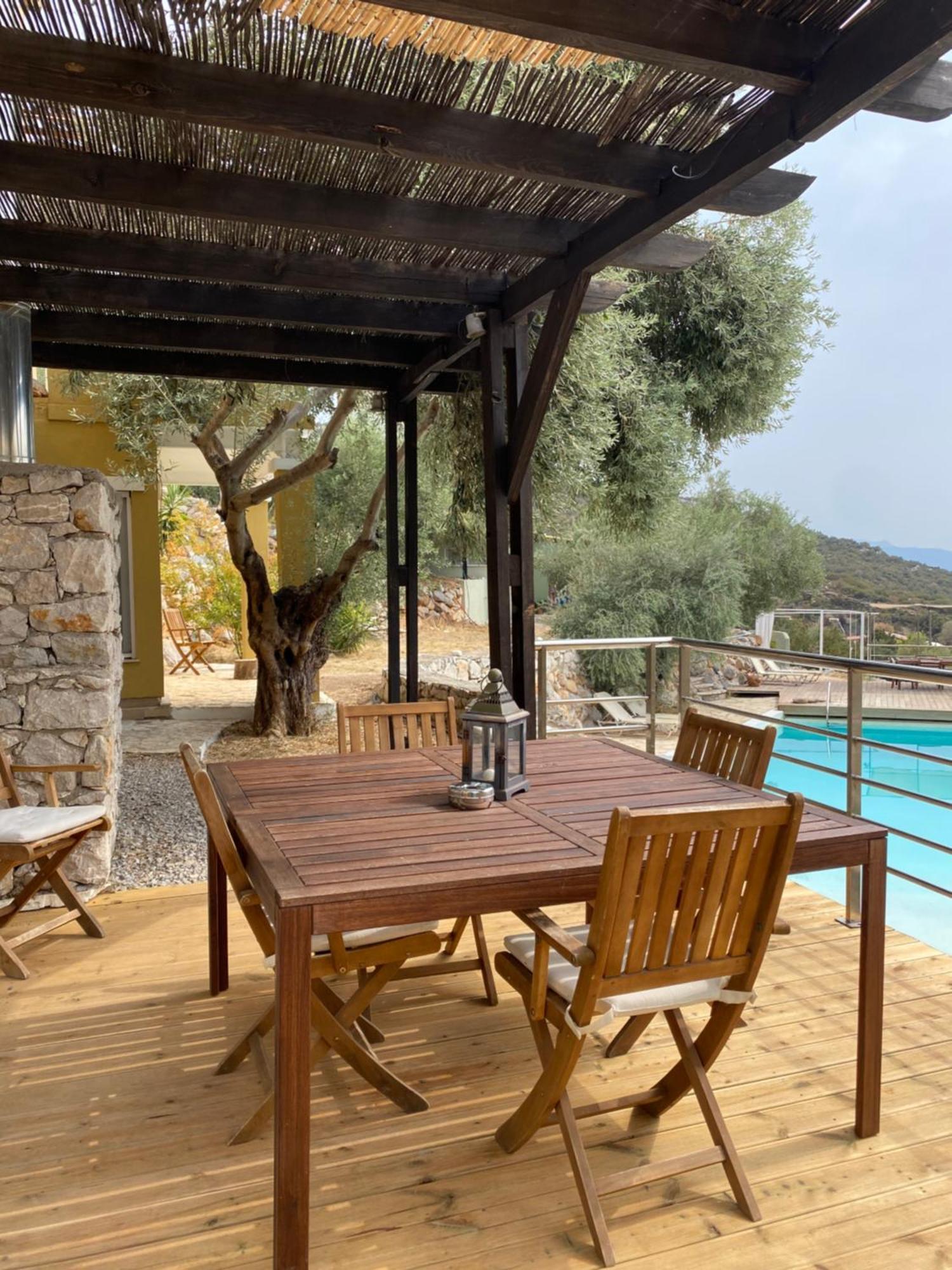 Melolia Estate Thebes Exterior foto